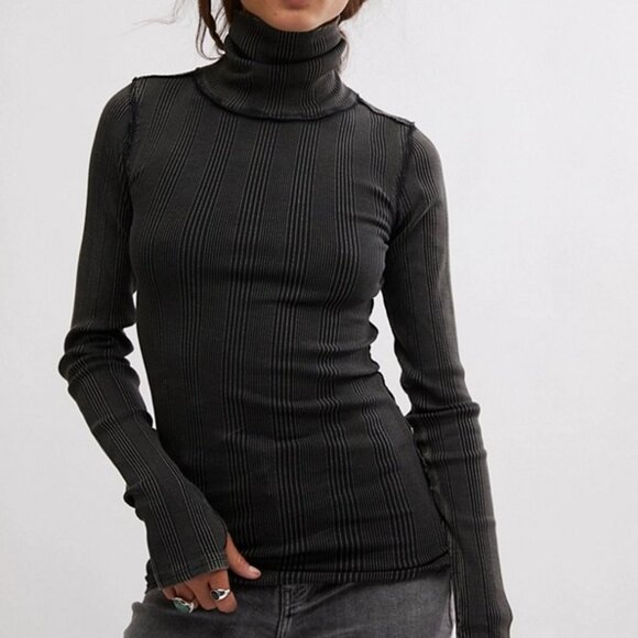 NEW Free People Brynn Turtleneck Sweater IN black 1125 2s1 - Picture 11 of 11